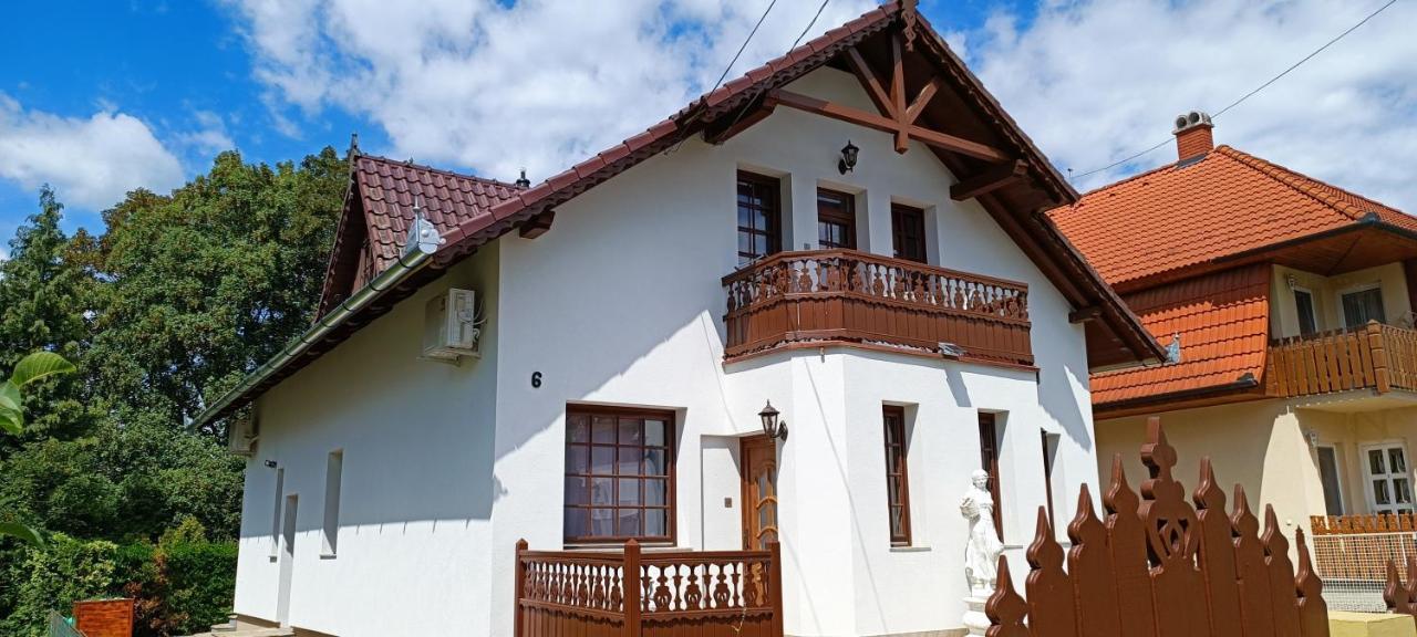 Rozsa Apartman Zalakaros Apartment Екстериор снимка