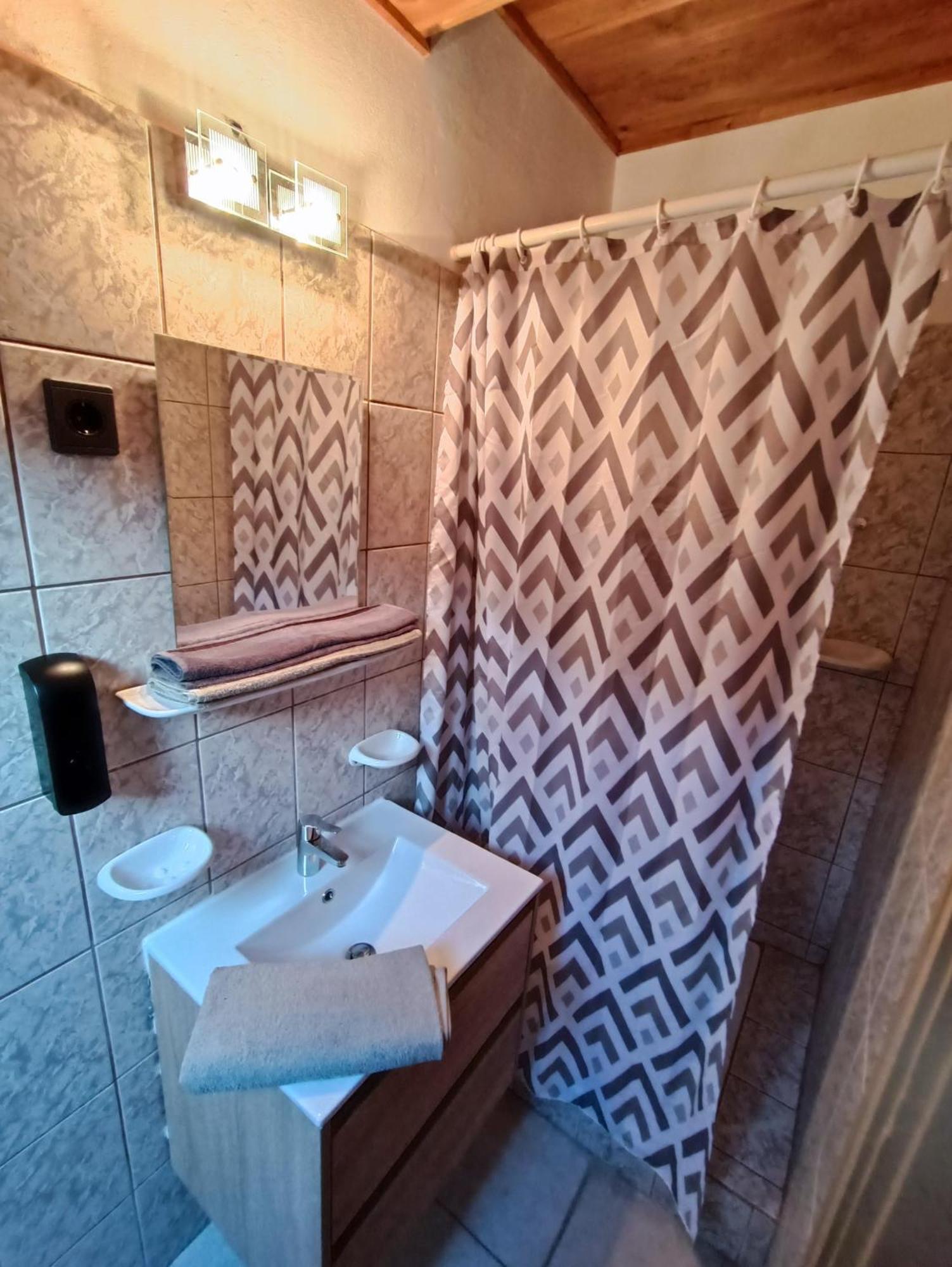 Rozsa Apartman Zalakaros Apartment Екстериор снимка