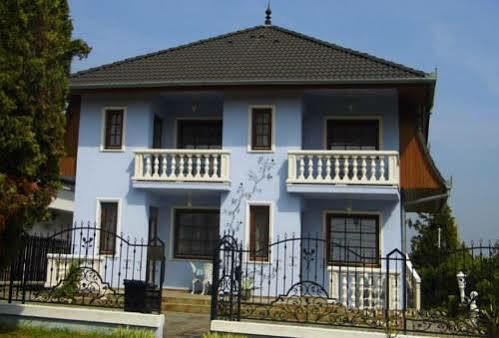 Rozsa Apartman Zalakaros Apartment Екстериор снимка
